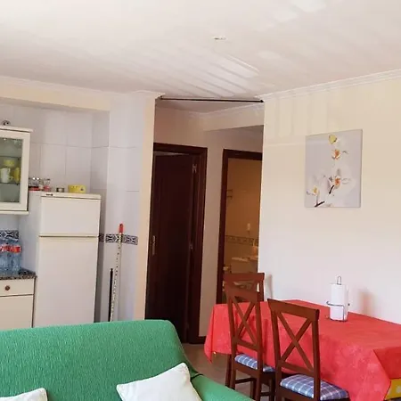 Piso Exterior A Escasos Metros De La Playa Panadeira Con Plaza De Garaje * Sanxenxo